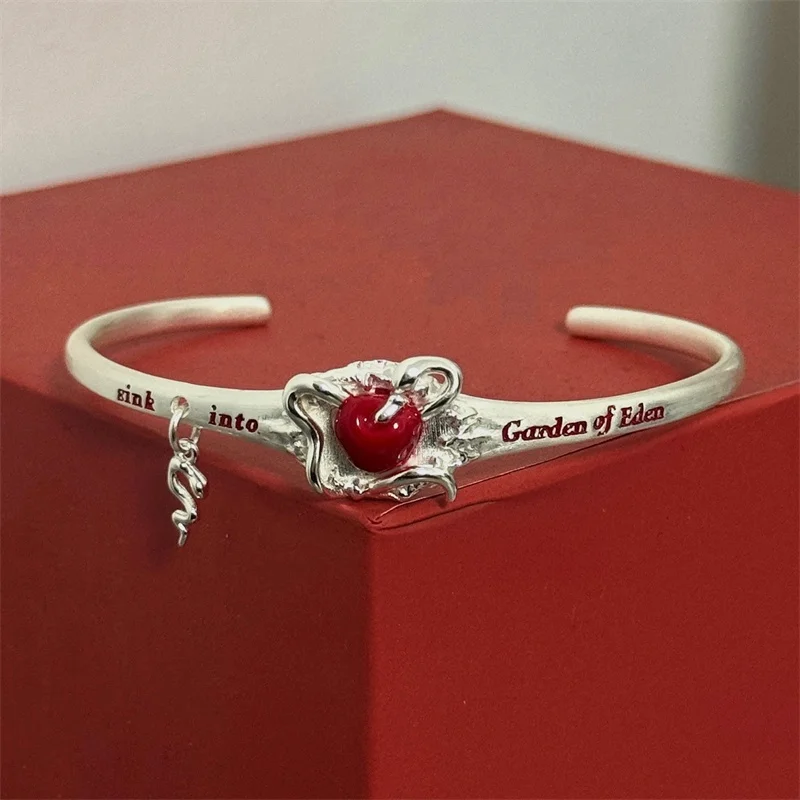 

Love and Deepspace Caleb Anime Cosplay Apple Pendant Beaded Bracelet Bangle Cartoon Bead Bracelets Garniture Accessories Gift