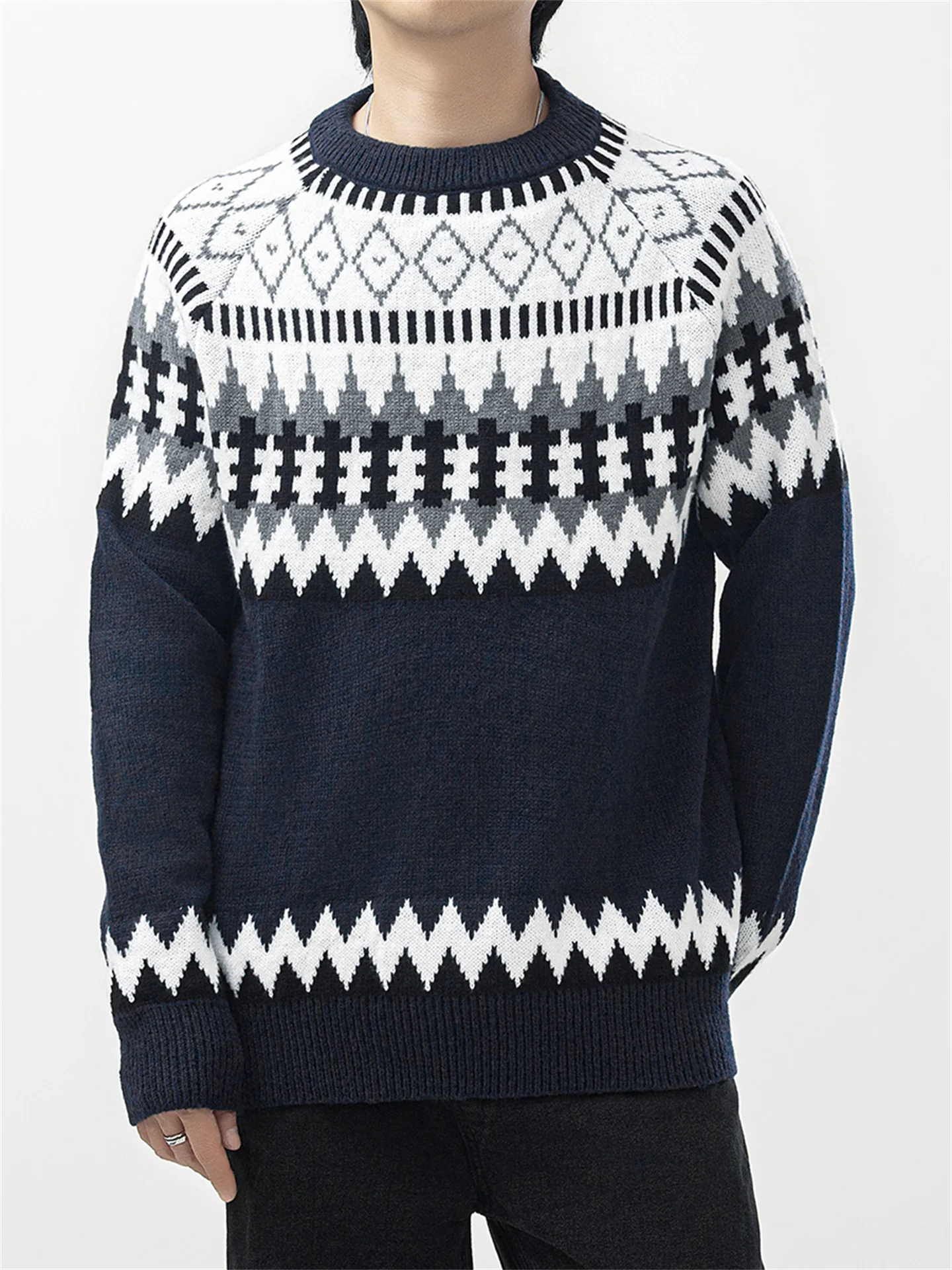 

Мужской вязаный свитер в стиле ретро с этническим узором, круглым вырезом, в стиле кэжуал, с вышивкой Fair Isle, в стиле колор-блок, базовая модель