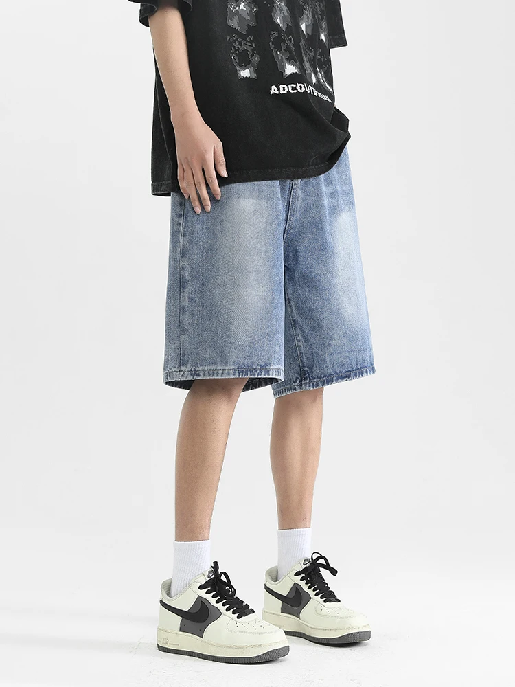 Grey men's denim shorts with straight button pattern, men's jeans, pants, denim retro streetwear, wide style, summer new style