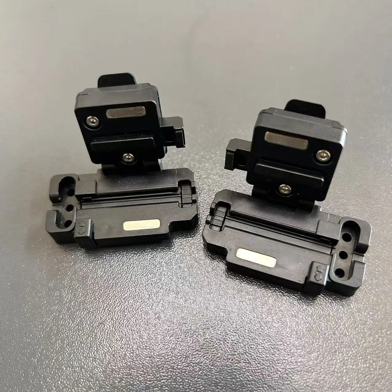 Original DVP-740 DVP-760 DVP-760A DVP-16 Optical fiber fusion splicer 3 in 1 fiber clamp / fiber plate Fiber holder 1 Pair