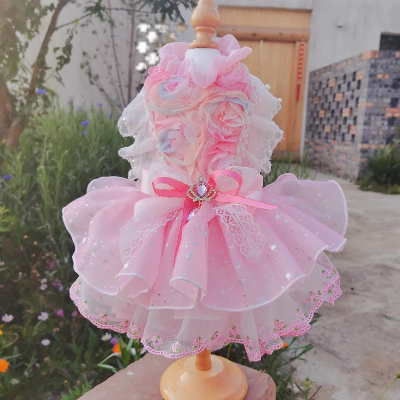 

Luxury Handmade Pink Pet Dog Dress Clothes Fashion Flower Embroidery Crystal Lace Bow Dresses for Small Medium Dog Poodle Puppy