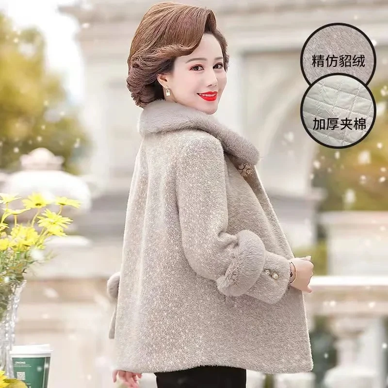 Middle-aged and Elderly Mothers Wear 2023 New Imitation Mink Velvet and Cotton Padded Winter Woolen Coat Female Golden Mink Lady