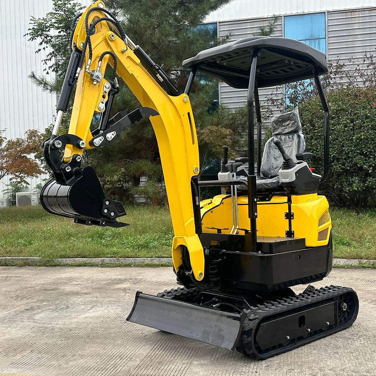 

Надежный мини-экскаватор Модель 18 с оригинальным двигателем - Сельскохозяйственный экскаватор для дома и поля