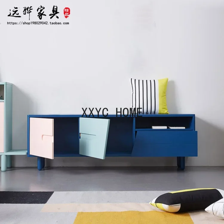 Nordic ตู้ทีวีห้องนั่งเล่น Locker Creative แฟชั่นการจับคู่สีห้องพัก