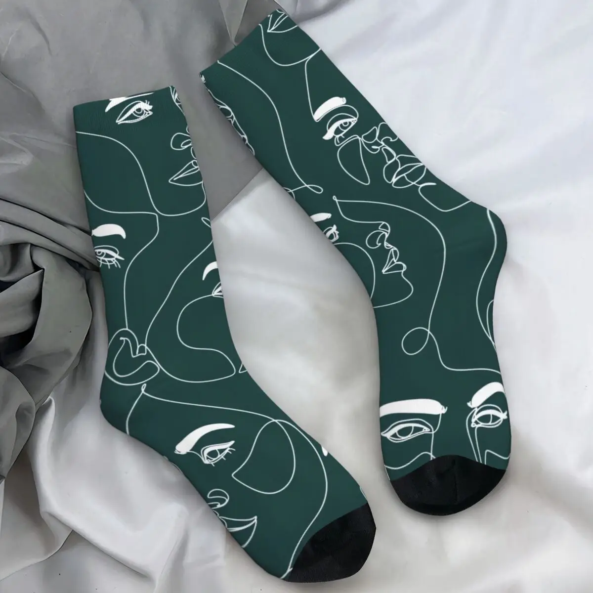 

Men Socks Green Travel Pattern Retro Abstract Stockings Spring Casual Soft Socks Graphic Running Anti Skid Socks