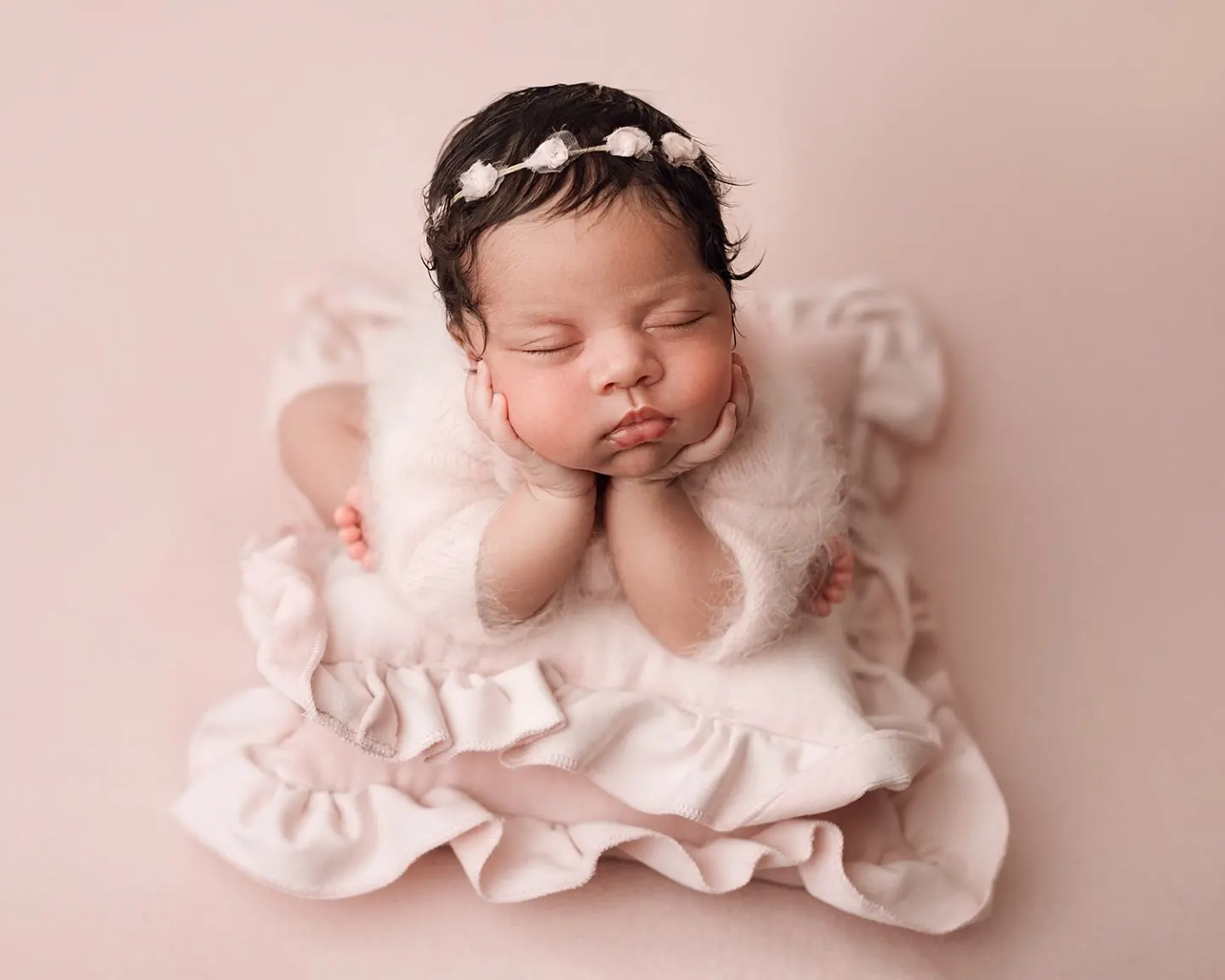 Alat Peraga Fotografi Bayi Baru Lahir Bantal Pose Bantal Properti Foto Bantal Renda Beludru Lembut untuk Bayi Perempuan Tikar Studio Pemotretan Terisi Beanbag