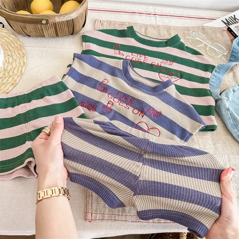 

Summer Korean Style Unisex Kids Striped Outfits Embroidery Loose Tops Shorts 2pcs Toddlers Kids Clothing Sets 2025