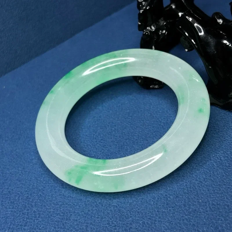 

Natural Quartzite Ice Flower Fashion Jade Bracelet, Ethnic Style Women's Bracelet Jewelry, Suitable for Daily Wear