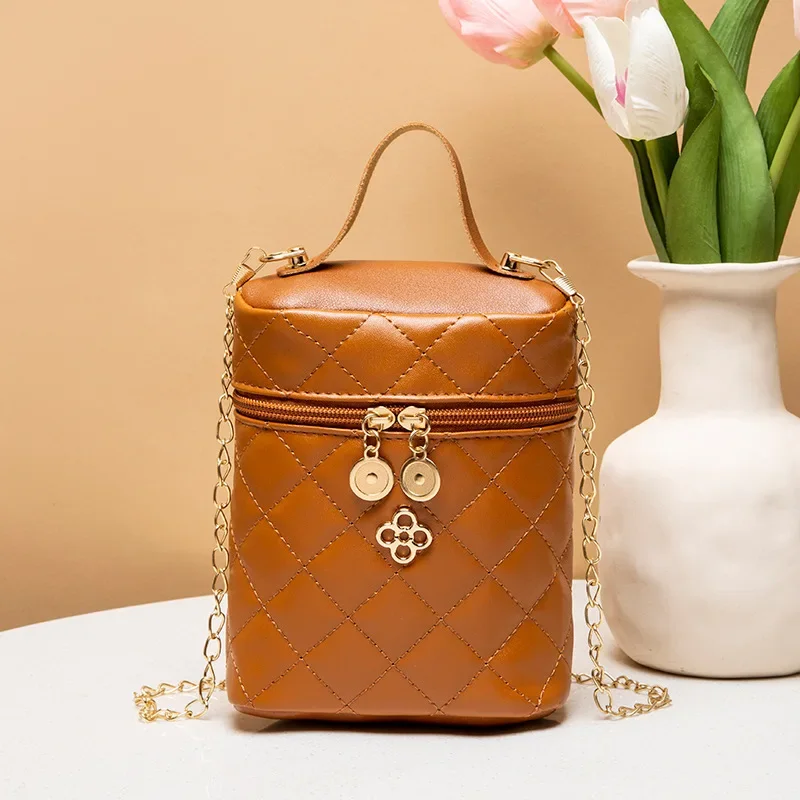 2023 Spring New Women\'s Bag Handheld Lingge Fresh and Sweet Shoulder Bag Chain Crossbody Flower Bucket Bag