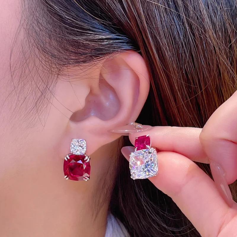 Luxurious Red Corundum Pendant Necklace Set for Women Cultivated Synthetic Ruby Jewelry for Fashionable Evening Events