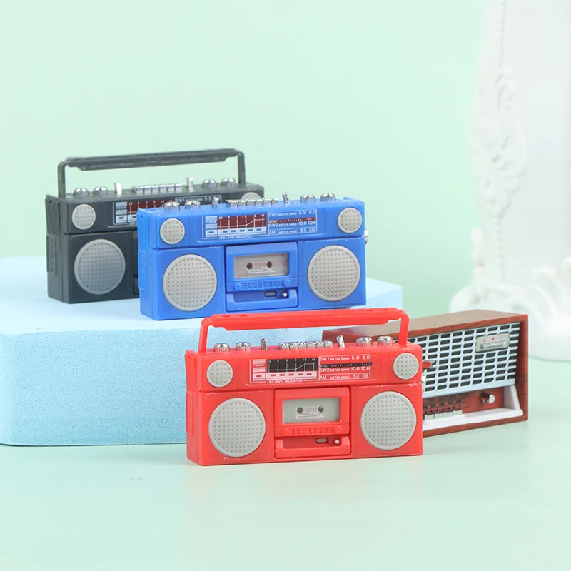 4 스타일 인형 집 미니어처 라디오 모델 레코더 플레이어 장난감 인형 가구 장식 인형 집 레트로 라디오 레코더 플레이어 1PC