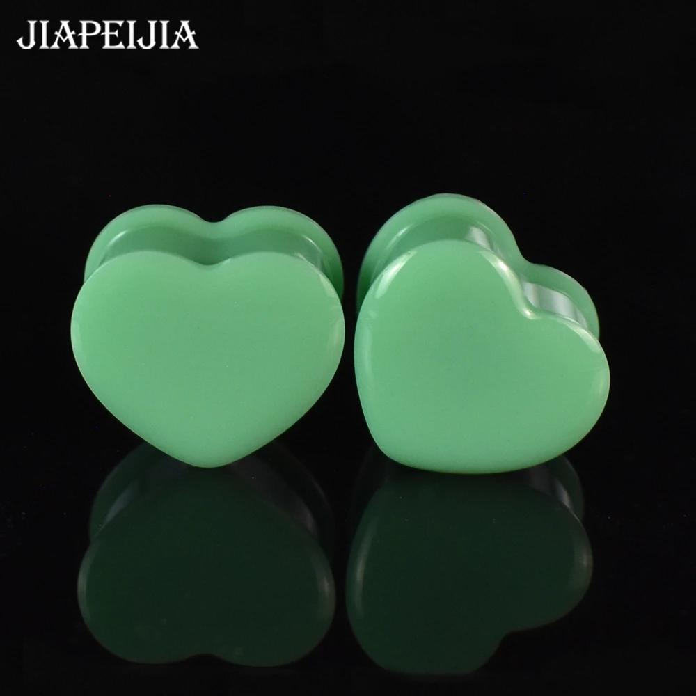 6-30mm Heart-shaped Ear Gauges Tunnels Plugs Ear Expander Stretching Starter Body Jewelry