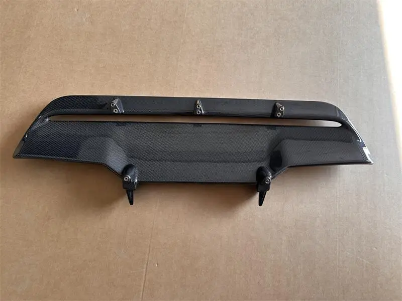 OEM Style Prepreg Dry Carbon Fiber Body Kit Rear Diffuser For Ferrari 812 Superfast GTS