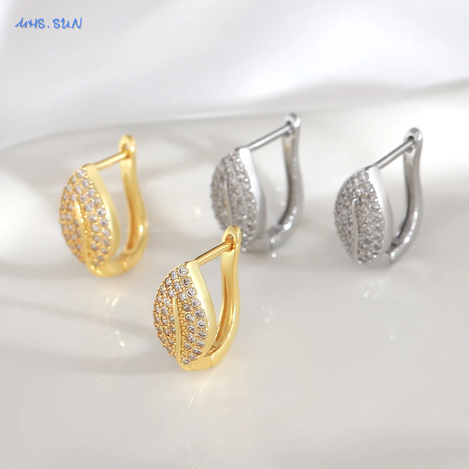MHS.SUN Gold/Silver Color Leaf Shaped Hoop Earring For Women Simple Geometric Earrings Huggie Ear Buckle Daily Wear Jewelry Gift