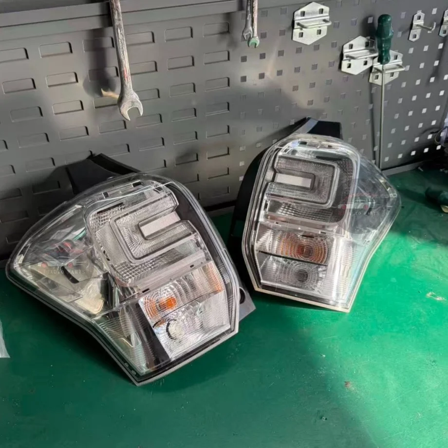A Set Customized Handmade Taillights For Subaru Forester 2013-2018 Venom Modified Taillights Clear Taillights
