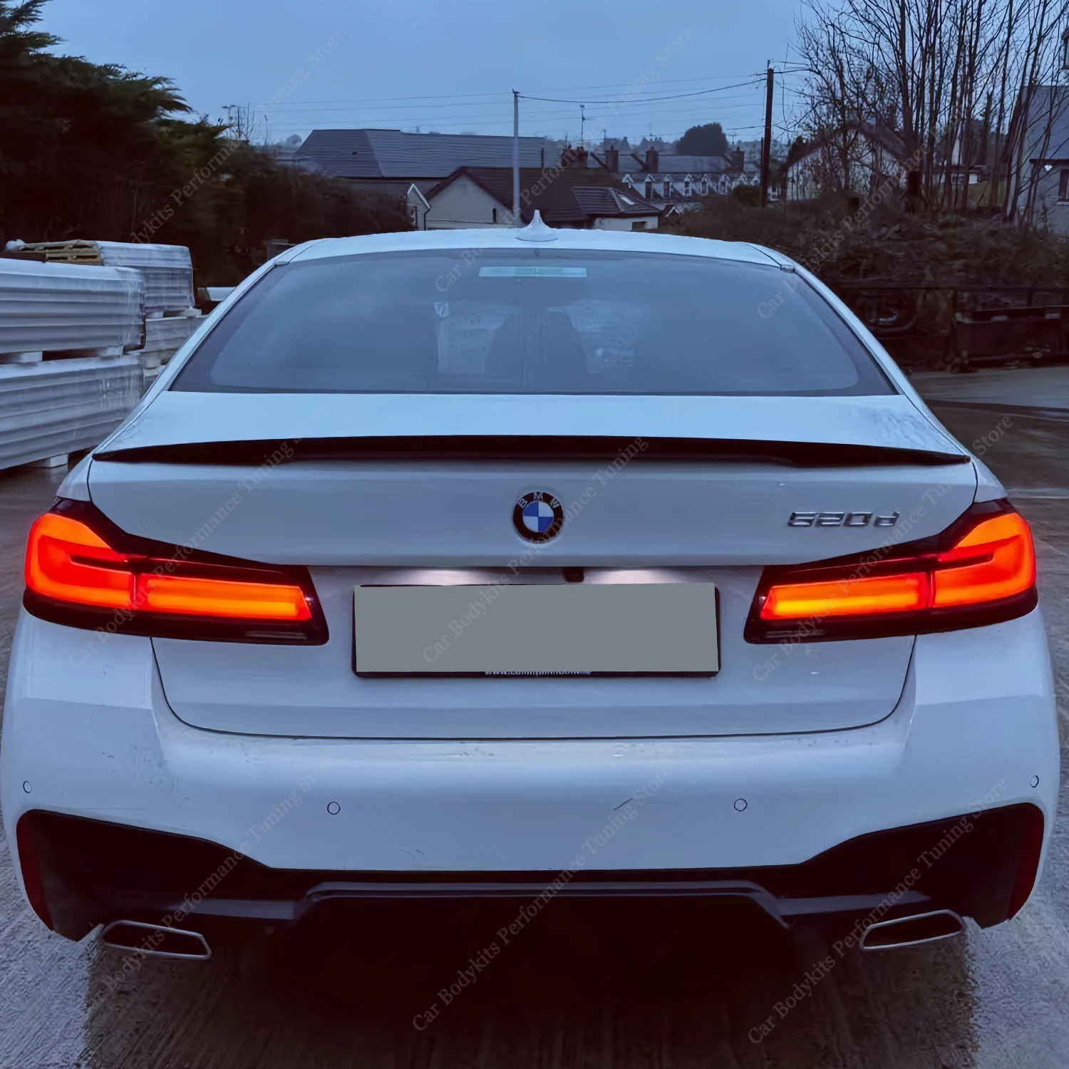 سبويلر خلفي لسيارة BMW G30 باللون الأسود اللامع P 520d 530i 530e 530d 540i M550i M550d 2017-2023 أطقم هيكل الجذع الخلفي #2