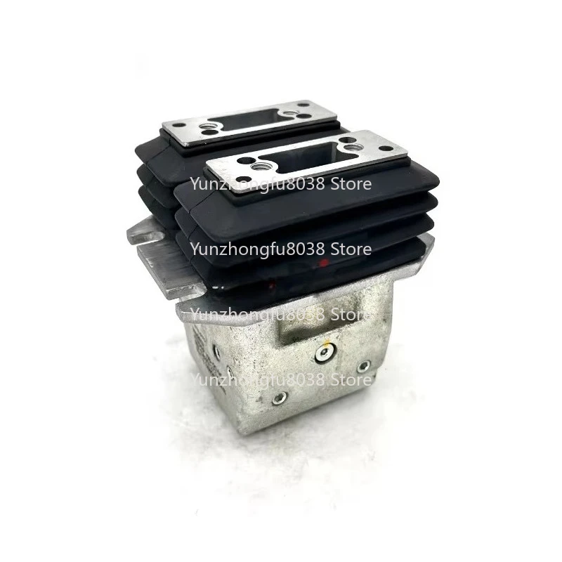 302.7D 302.4D 302.2D 301.7D Excavator Pilot Valve Foot Valve 3769701 376-9701