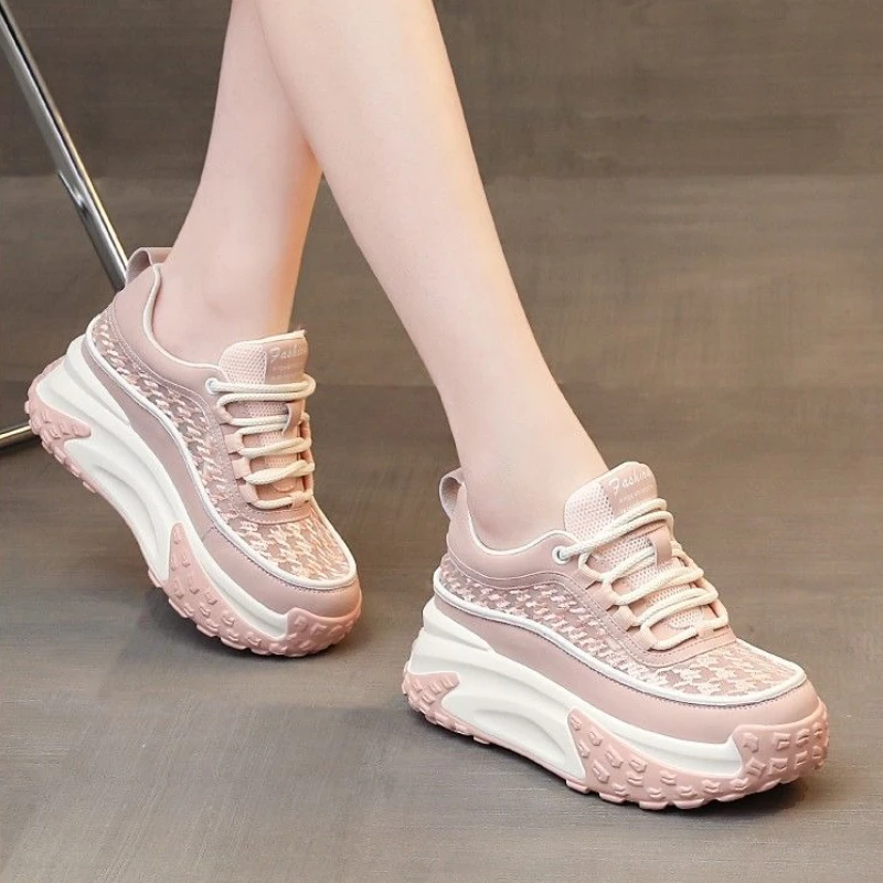 

​Petite Women's Sneakers 2025 Summer New Thick Sole Hidden Heel Lift Breathable Mesh Sport Shoes White Casual​