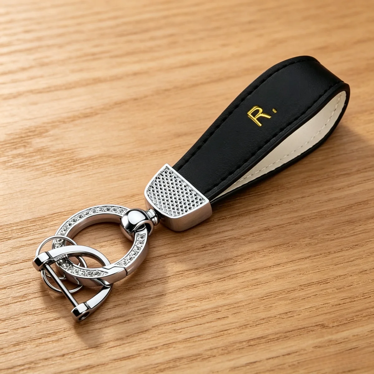 Luxus-Autoschlüsselanhänger mit Strass-Anhänger, Leder-Schlüsselring-Halter, Taschen- und Gepäck-Charm, Geschenk für Frauen und Männer, Mädchenhaft, Zinklegierung 2026 – Detail 6