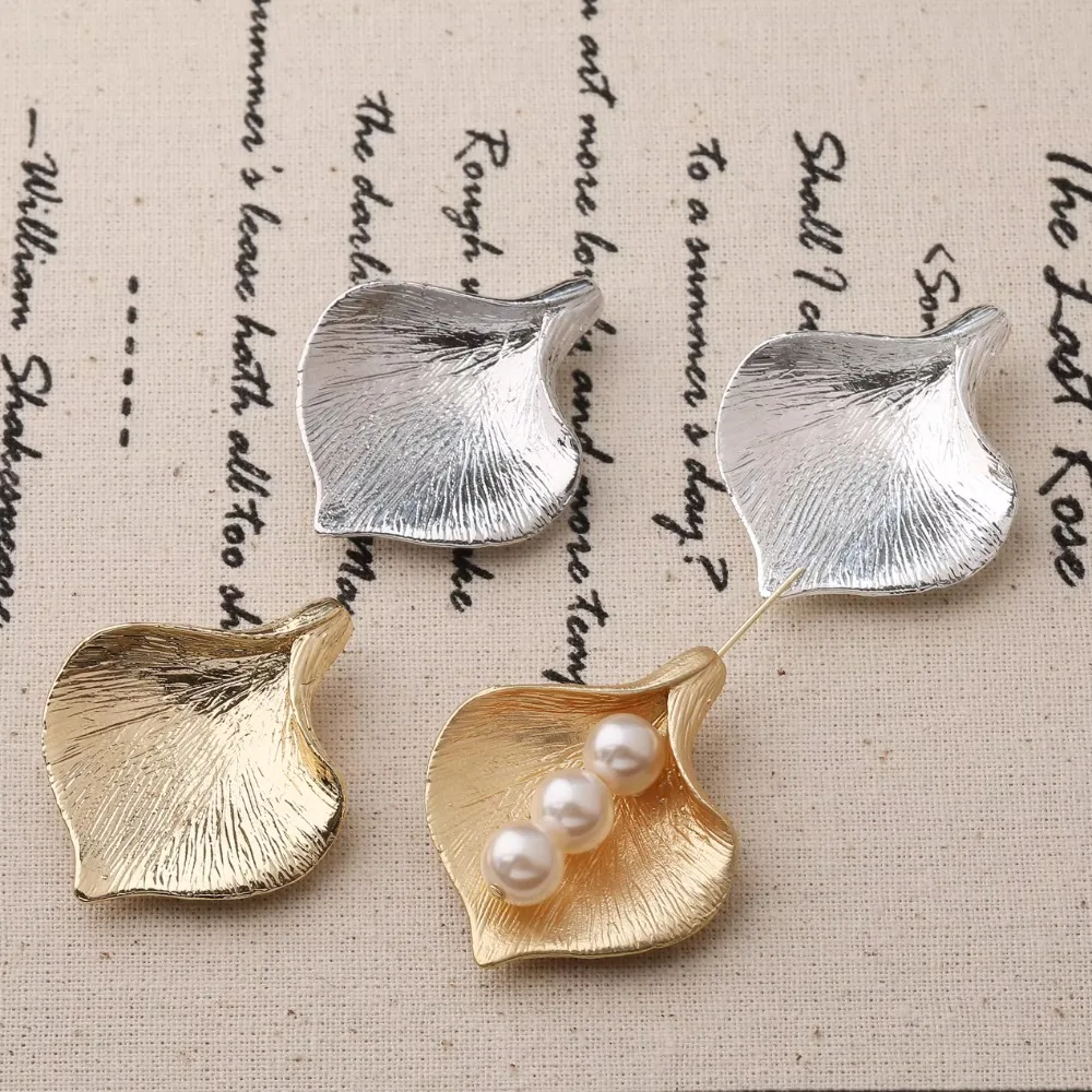 2PCS Dainty Horn Petals Flower Charms Earrings Jewelry Making Supplies DIY Brass 14k Gold Plated Accessories 34*28mm