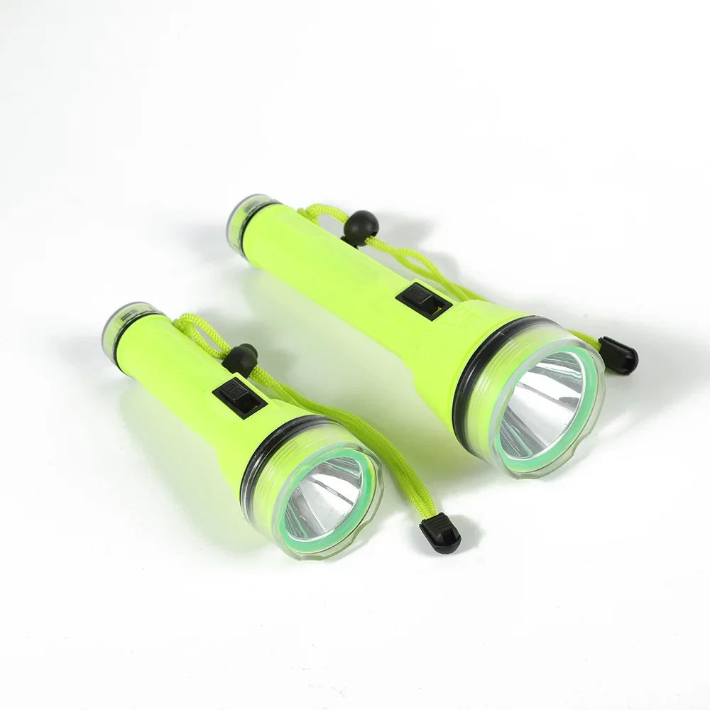 Dive Lights Scuba Diving Flashlight Scuba Dive Light Rechargeable Waterproof Flashlight Underwater Lights Diving Torch 1 PC