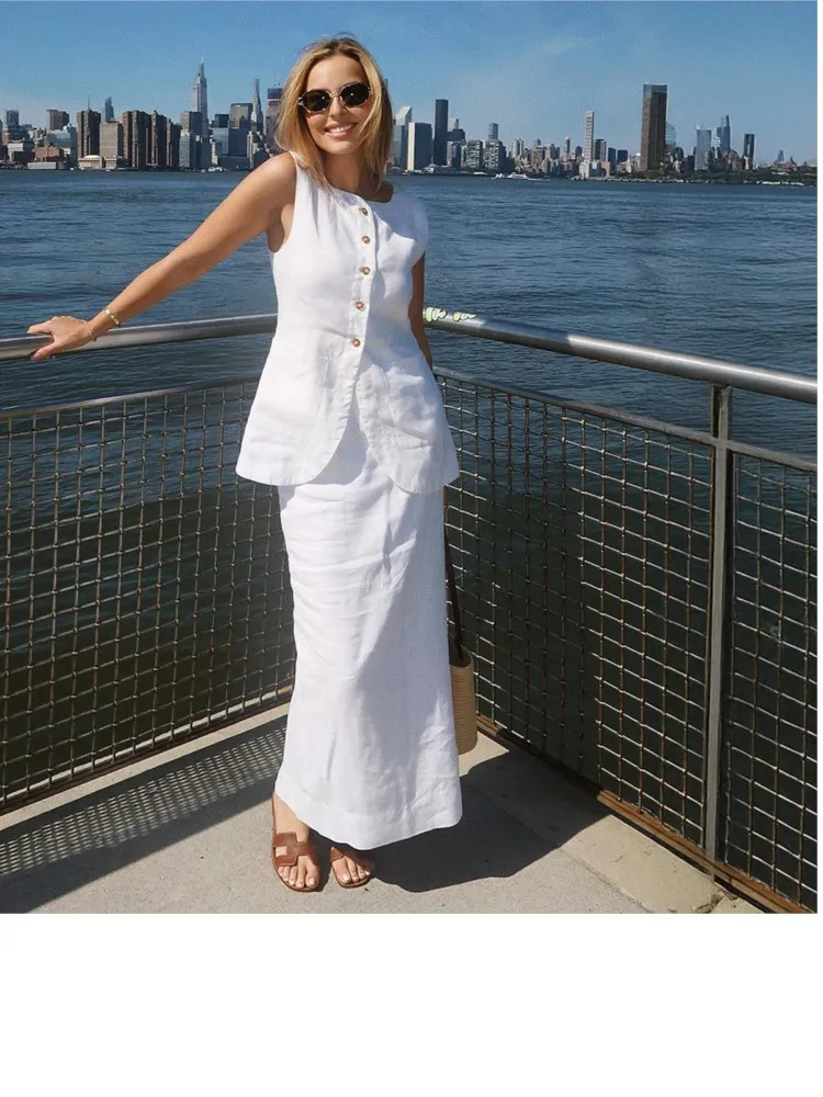 

Woman 2 Piece Set Outfit Sleeveless Tops Casual Skirt Solid Color Simple Style All-match Temperament Fashion French Buttons Slim