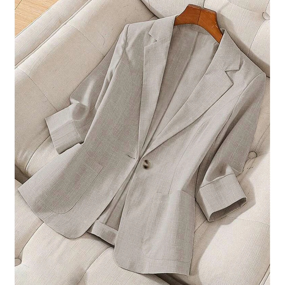 Long Sleeved Lapel Collar Women\'s Suit Jacket with Pocket Buttons Casual Style for Home Vacation Holiday Club Use