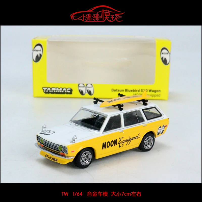 

TW Tarmac Works 1:64 Datsun 510 Wagon MOON Diecast Collection of Simulation Alloy Car Model Children Toys