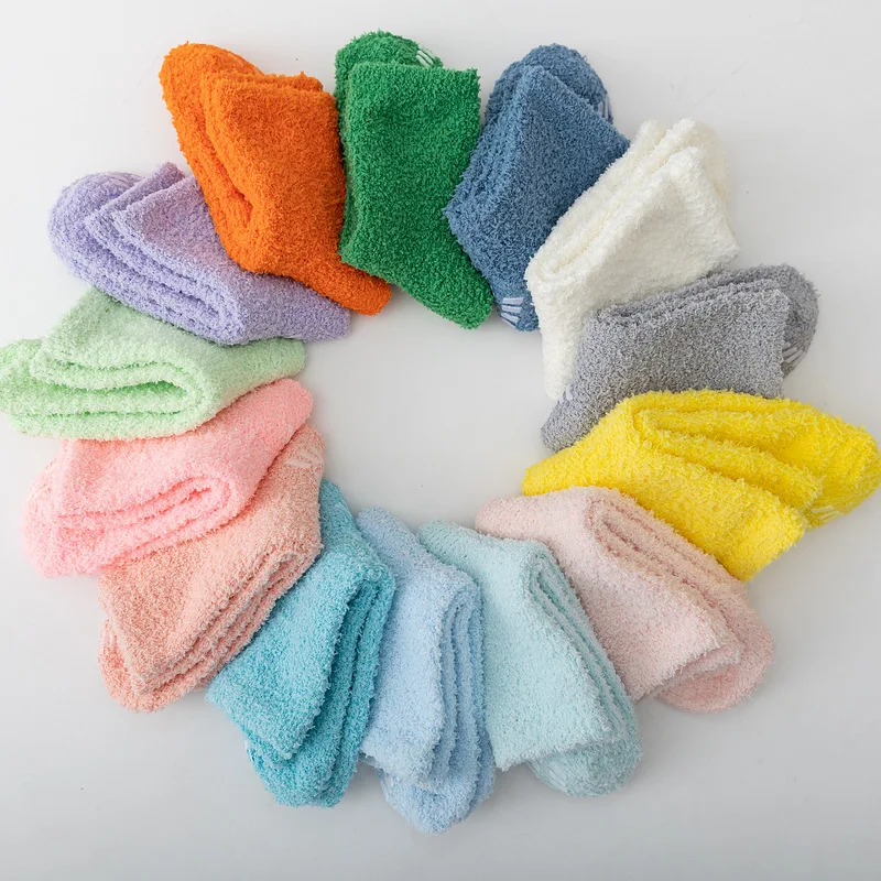 Women's plush socks are comfortable, soft and warm socks, and the winter socks are thickened by 5 pairs.