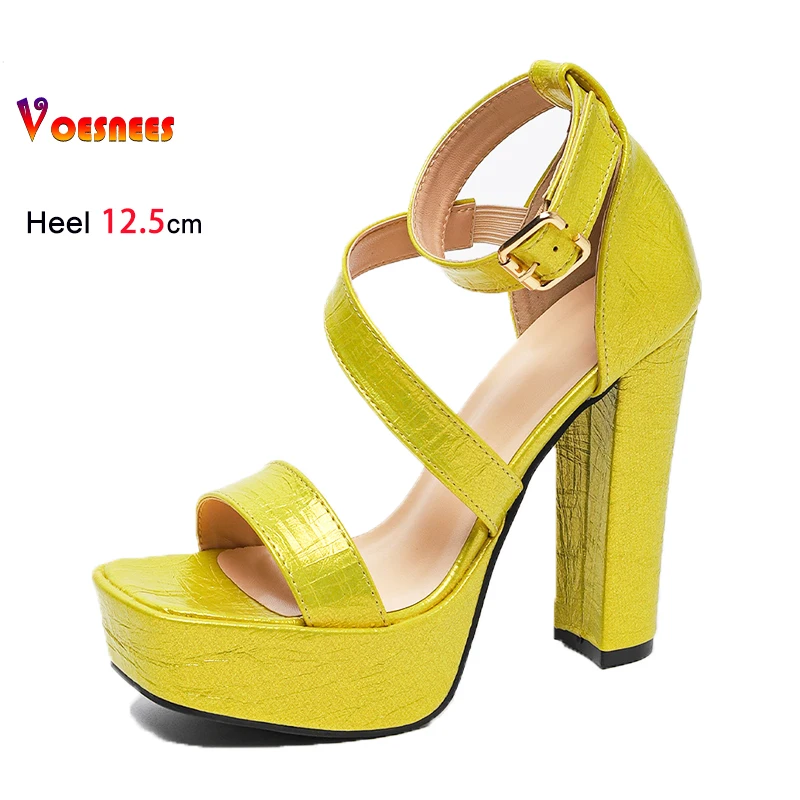 أوروبا وأمريكا جديد الصيف كبيرة الحجم الصنادل النساء منصة 12.5 سنتيمتر كعب سميك ساحة تو مشبك حزام أحذية الحفلات الصفراء #4