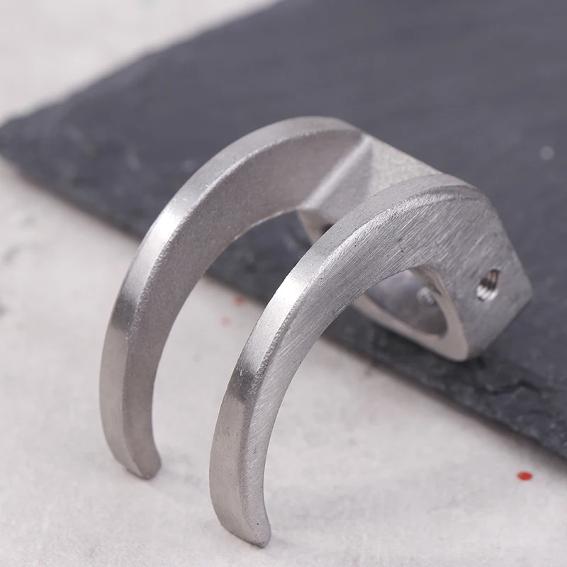 

1 комплект локатора углового приспособления RTS для SUP21T SUP23T, приспособление для позиционирования лазерной сварки, ручной сварочный пистолет