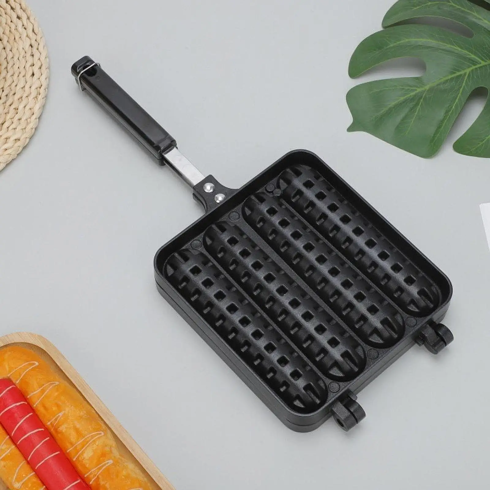 

Hot Dog Grill Pan Sausage Cooking Tool for Family Dinner Home Use Camping