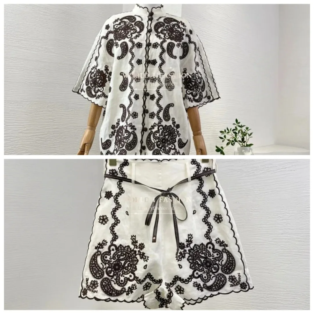 

2025 Cream Colored Embroidery Paisley 3/4 Sleeve Blouse Tops and Shorts Set for Women
