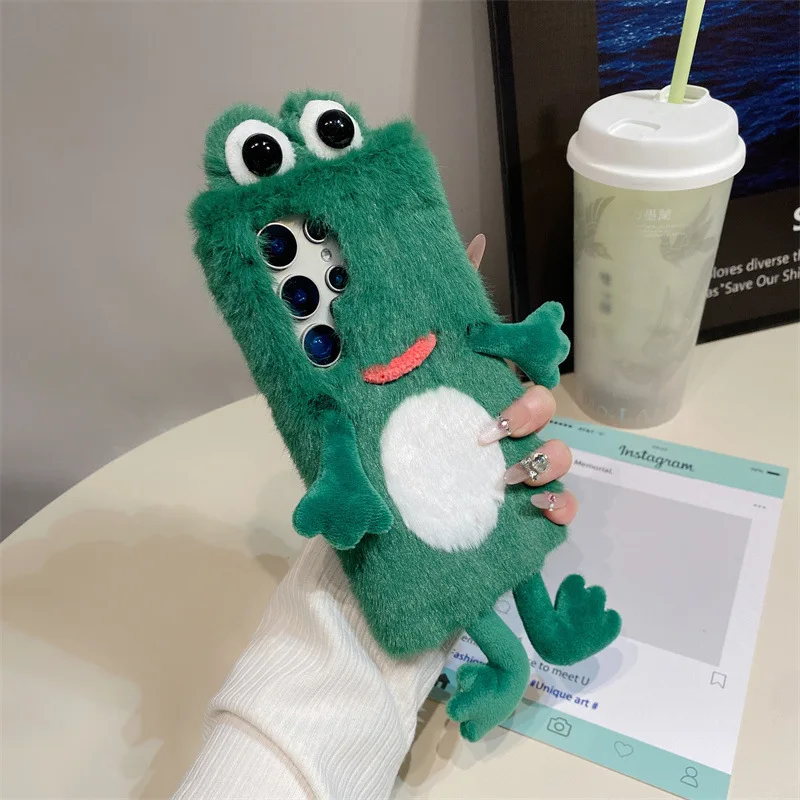 Plush Frog Phone Case, Cute Green Animal 3D Soft Fluffy Protective Cover for Samsung Galaxy S26/S25/S24/S23/S22/S21 view 4