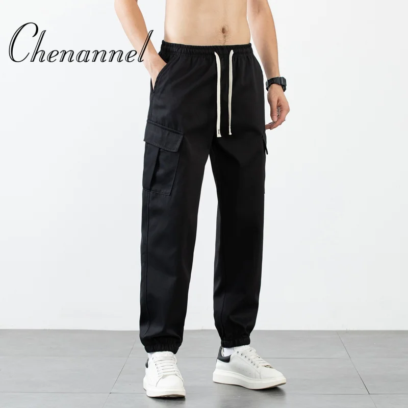 กางเกงจ็อกเกอร์ทรงหลวมหลายกระเป๋า สไตล์สตรีทสำหรับผู้ชาย กางเกงลำลองผูกเชือกเอว กางเกงคาร์โก้ สำหรับออกกำลังกายและกิจกรรมกลางแจ้ง