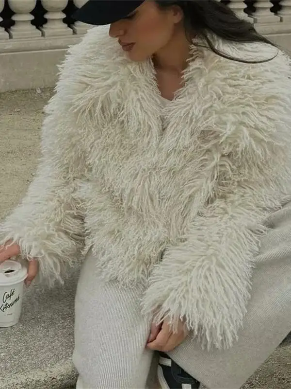 패셔너블한 인조 모피 효과 롱 코트 여성용 프리미엄 느낌 칼라 아우터웨어 신상 가을 겨울 컬렉션