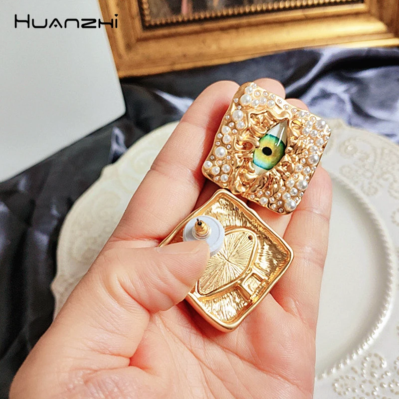Square Devil\'s Eye Pearl Stud Earring Vintage Geometric Chunky Exaggerated Y2K Punk Party Jewelry for Women HUANZHI