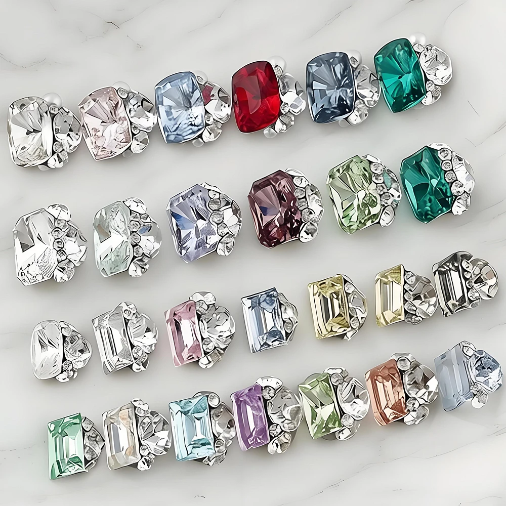 

5PCS Handmade K9 No Base 3D Nail Art Stacked Crystal Rhinestones Cube Sugar Charms Gem Stone Diamond Pile Decoration Accessories