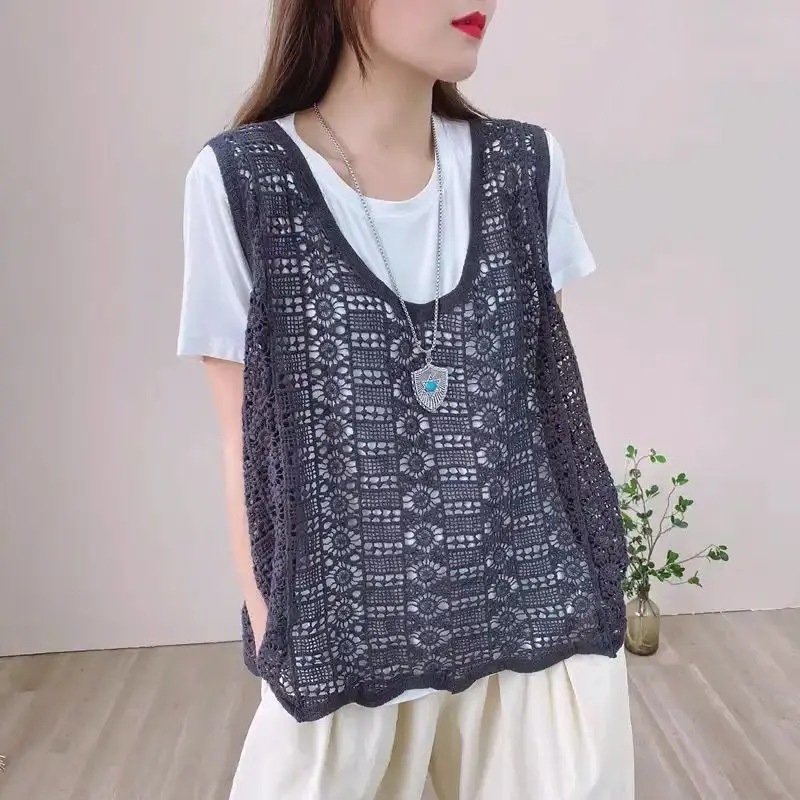 Vests Women Hollow Out Chic Design Korean Elegant Solid All-match Outwear Simple Female Minimalist Summer Hot Sale Soft Basic