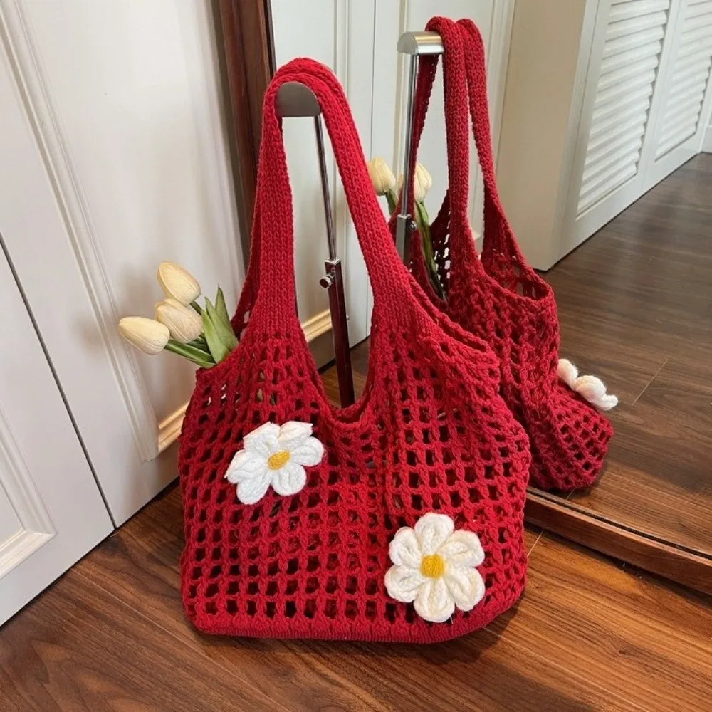 Simple Flower Knitted Tote Bag Woolen Large Capacity Crochet Handbag Korean Style Lightweight Hollow Shoulder Bag Shopping
