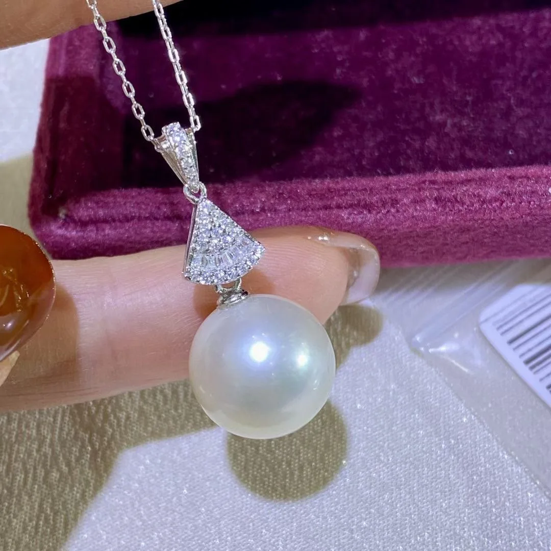 New Pearl Pendant AAA 12-13mm Natural Round South  Sea White Pearl Pendant 925s-18inch