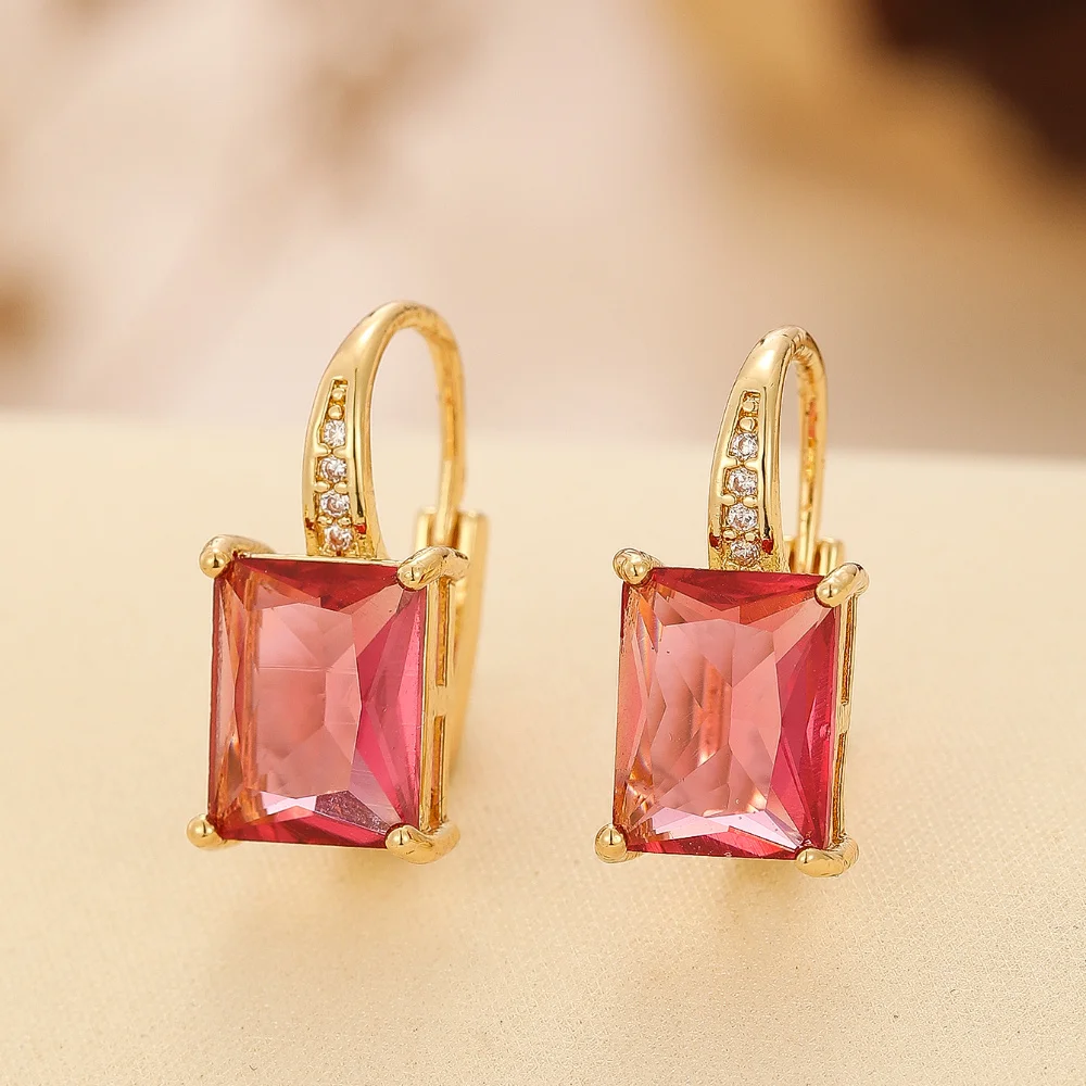 New High-End Style Women's Simple And Fashionable Square Ear Buckle Earrings Suitable For Daily Matching