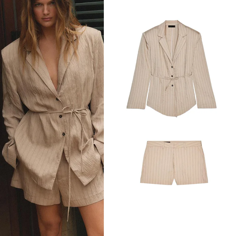 

Classic Slim Belted Striped Suit Jaet orts with Bule Decoration Faionable Two-Piece Set Long Sve Button-Up