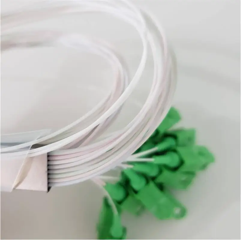 Волоконно-оптический сплиттер 1X2 1X4 1X8 1X16 1X32 PLC SC/APC SM 0,9 мм G657A1 PVC 1m FTTH