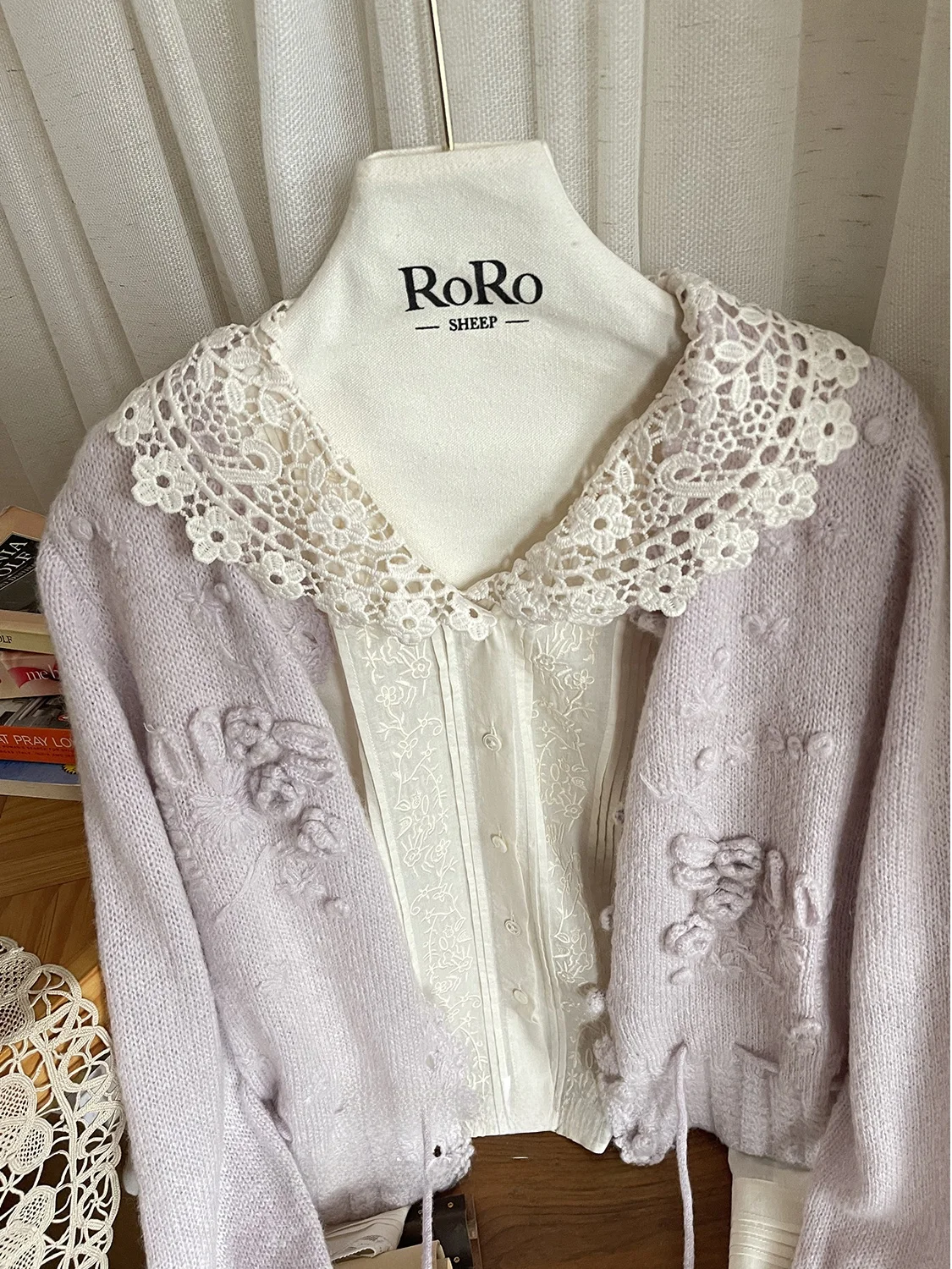 

Roro Sheep Pure Cotton Embroidered Collar Heavy Work Shirt Women's Artistic Style Long Sleeve Floral Collar Warm Top