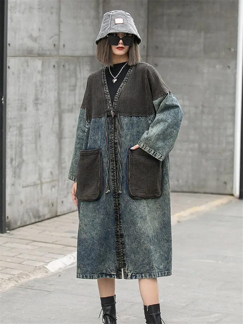 

Fashion Large Size Denim Stitching Cotton And Linen Contrast Color Long Coat Women's Spring New Loose V Neck Windbreaker H158