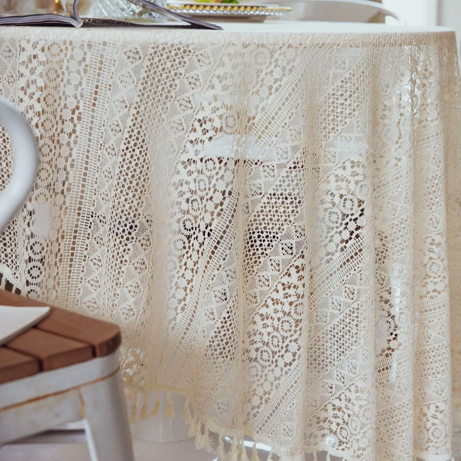 Boho Tablecloth Lace Crochet Table Cloth Farmhouse Vintage Table Cover Washable Tassel Table Clothes for Dining Kitchen Party