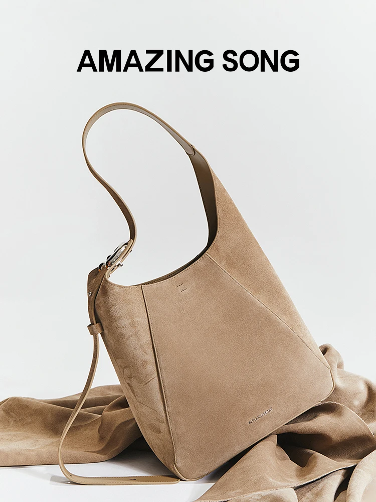 Amazing Song Flat Bucket Bag Large