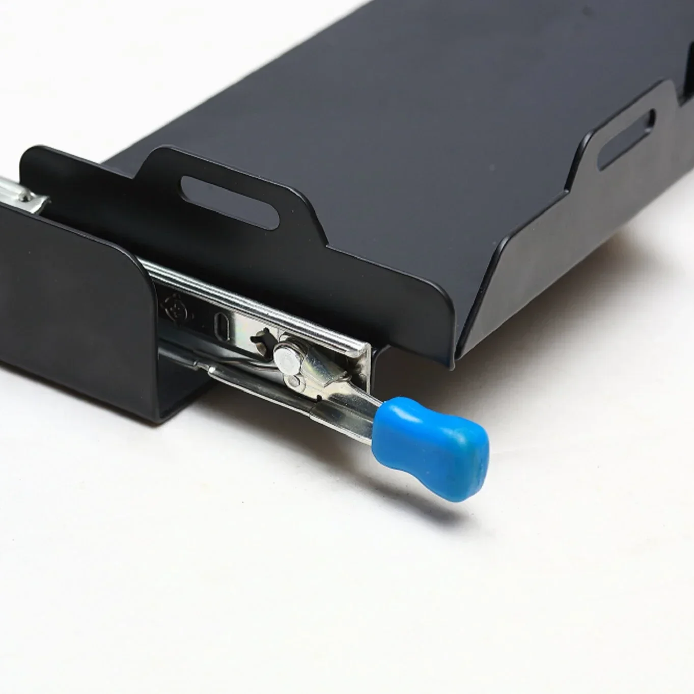 Coolride High Quality Portable Refrigerator Slider Car  Ex-factory Price Solid  Between 40L and 60L