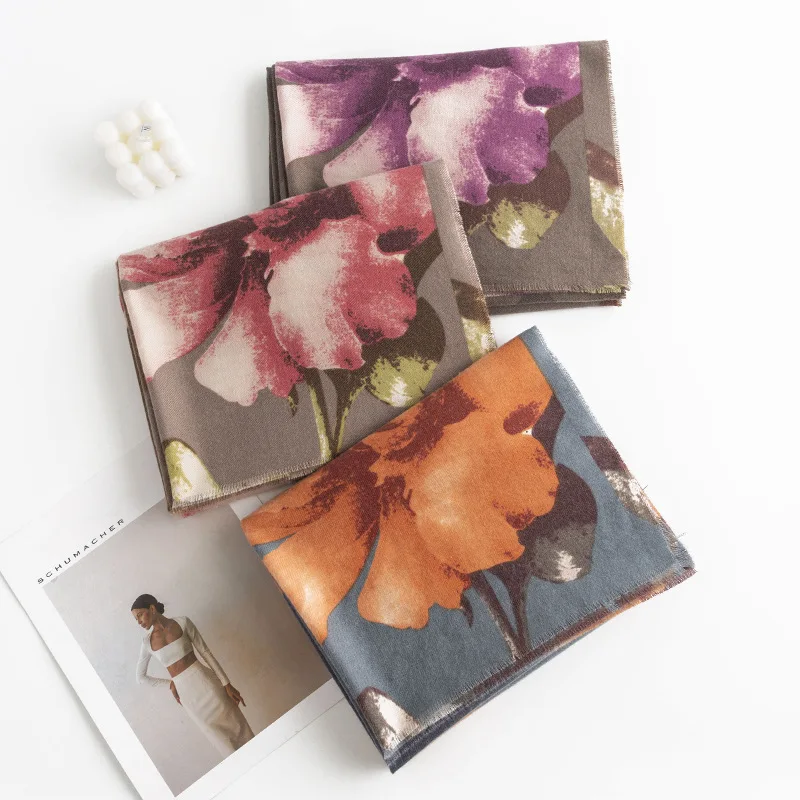 New Autumn and Winter Atmosphere Hibiscus Print Short Flow Imitation Cashmere Shawl Women's Light Luxury Warm Commuting Scarf